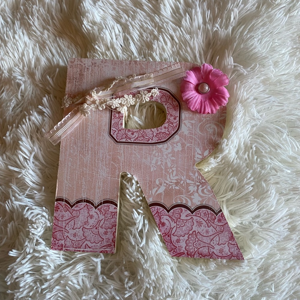Cute initial R wood letter
